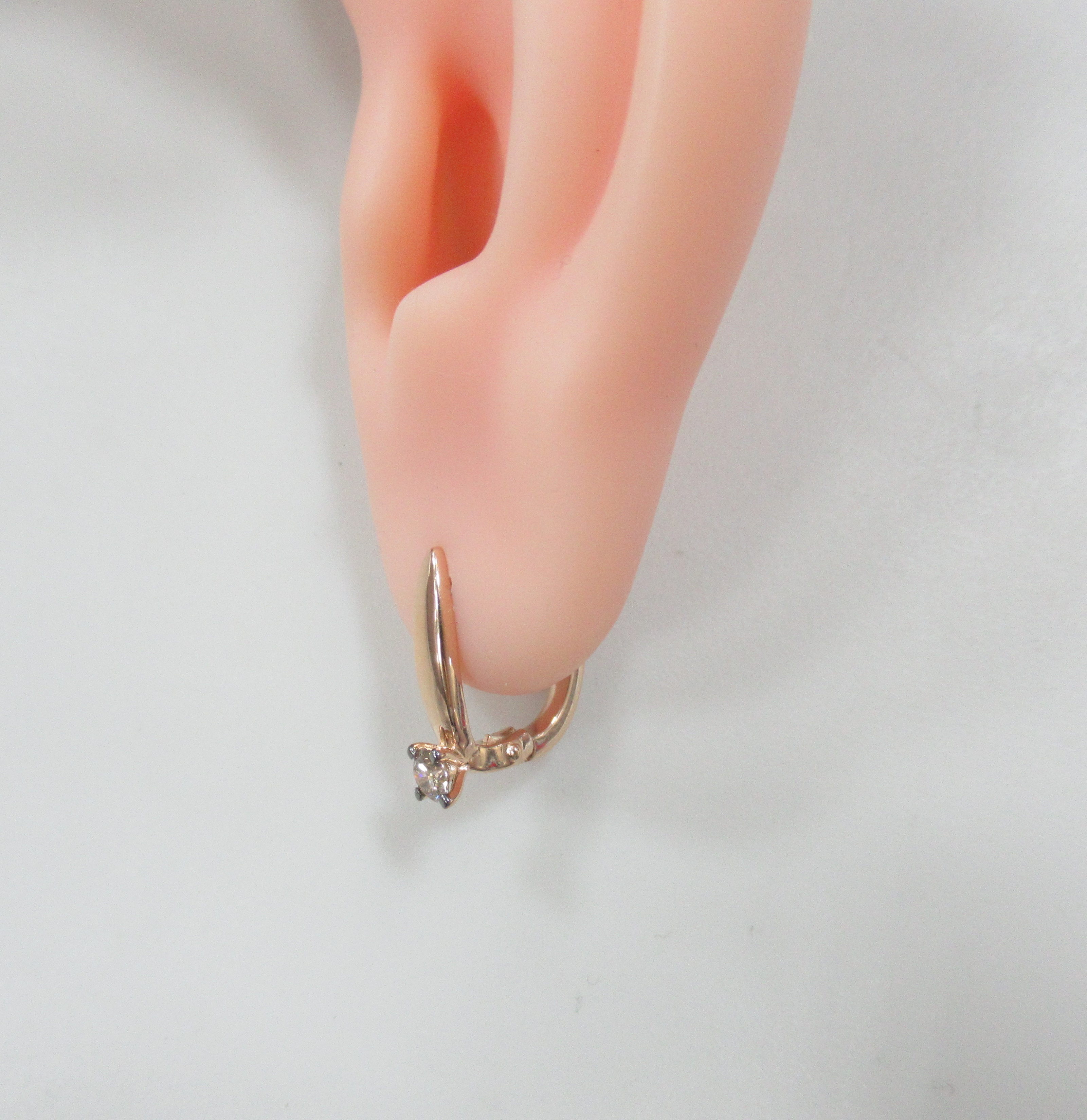 Серебряные серьги с коньячными бриллиантами